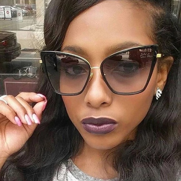 BLACK Mandy’s Cat Eye Sunglasses - Picture 5 of 7